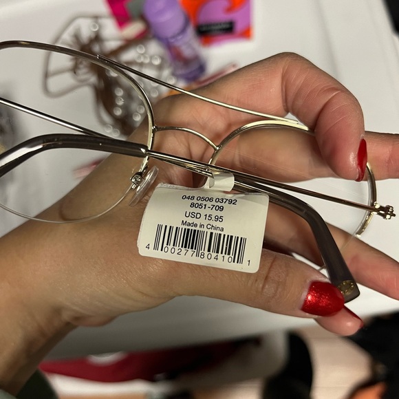 American Eagle clear glasses NWT - Picture 2 of 2